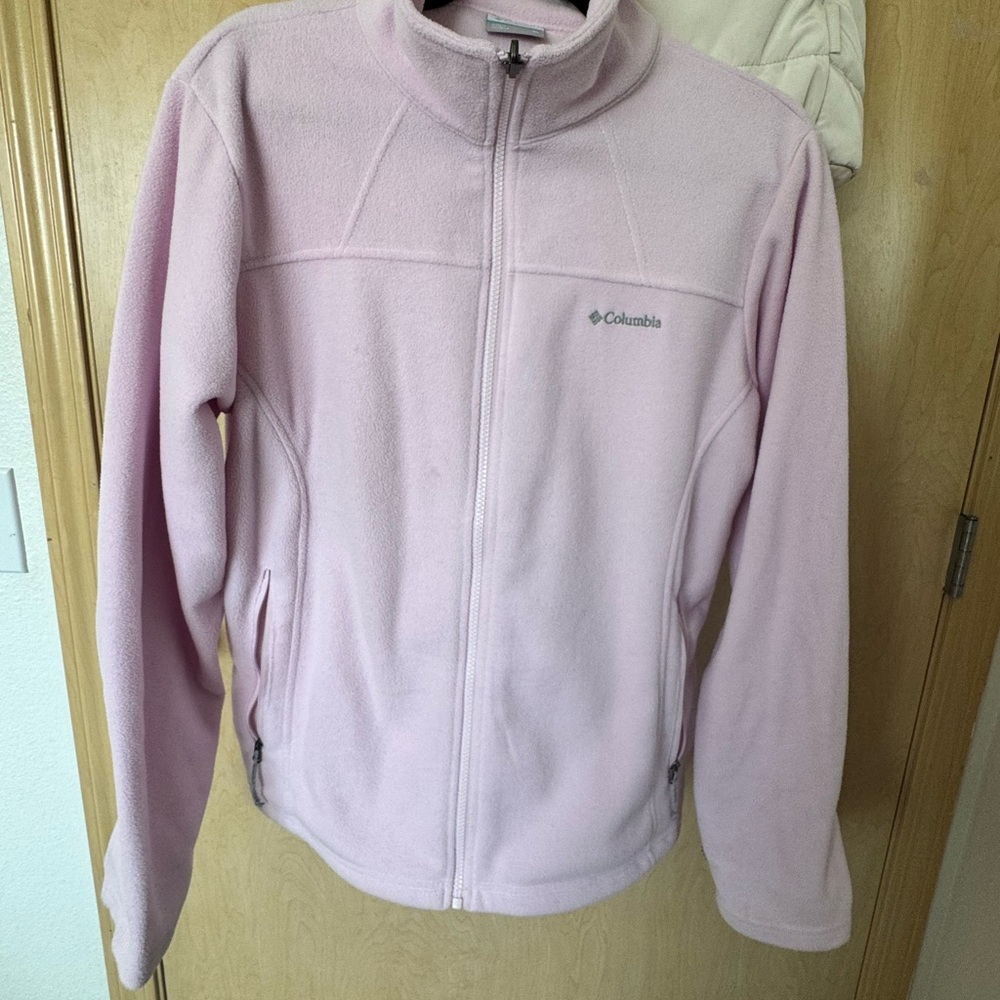 Columbia Women's Soft Pink Fleece Jacket